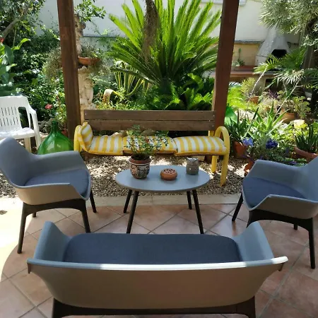 לינה וארוחת בוקר Tra I Mari Del Salento
